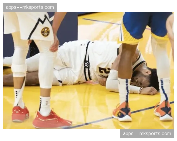 南京同曦郭昊文踝关节扭伤 核心缺阵冲击季后赛蒙阴影